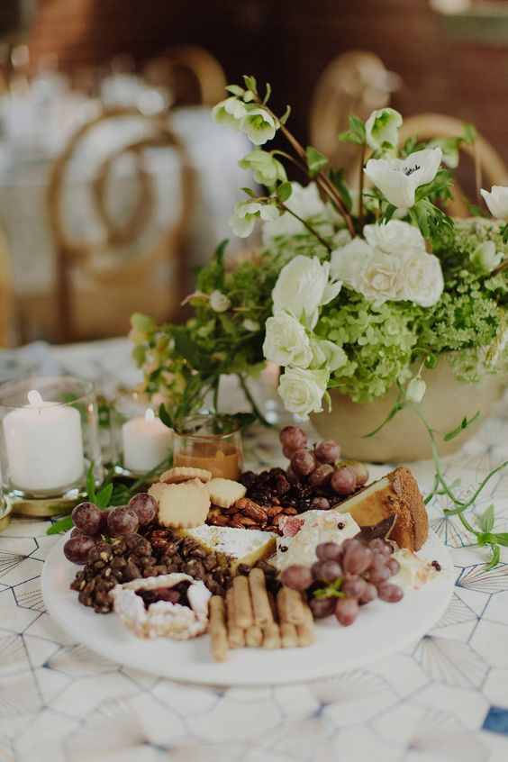 Tasteful Centerpieces